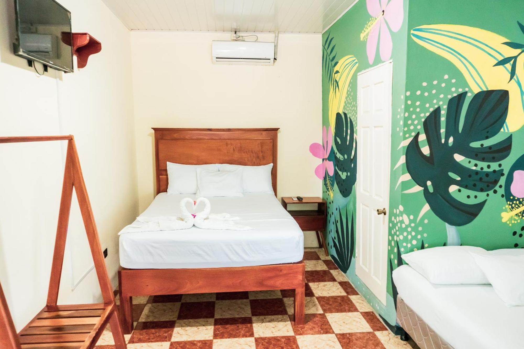 Hostal Eden โมโยกัลปา ภายนอก รูปภาพ