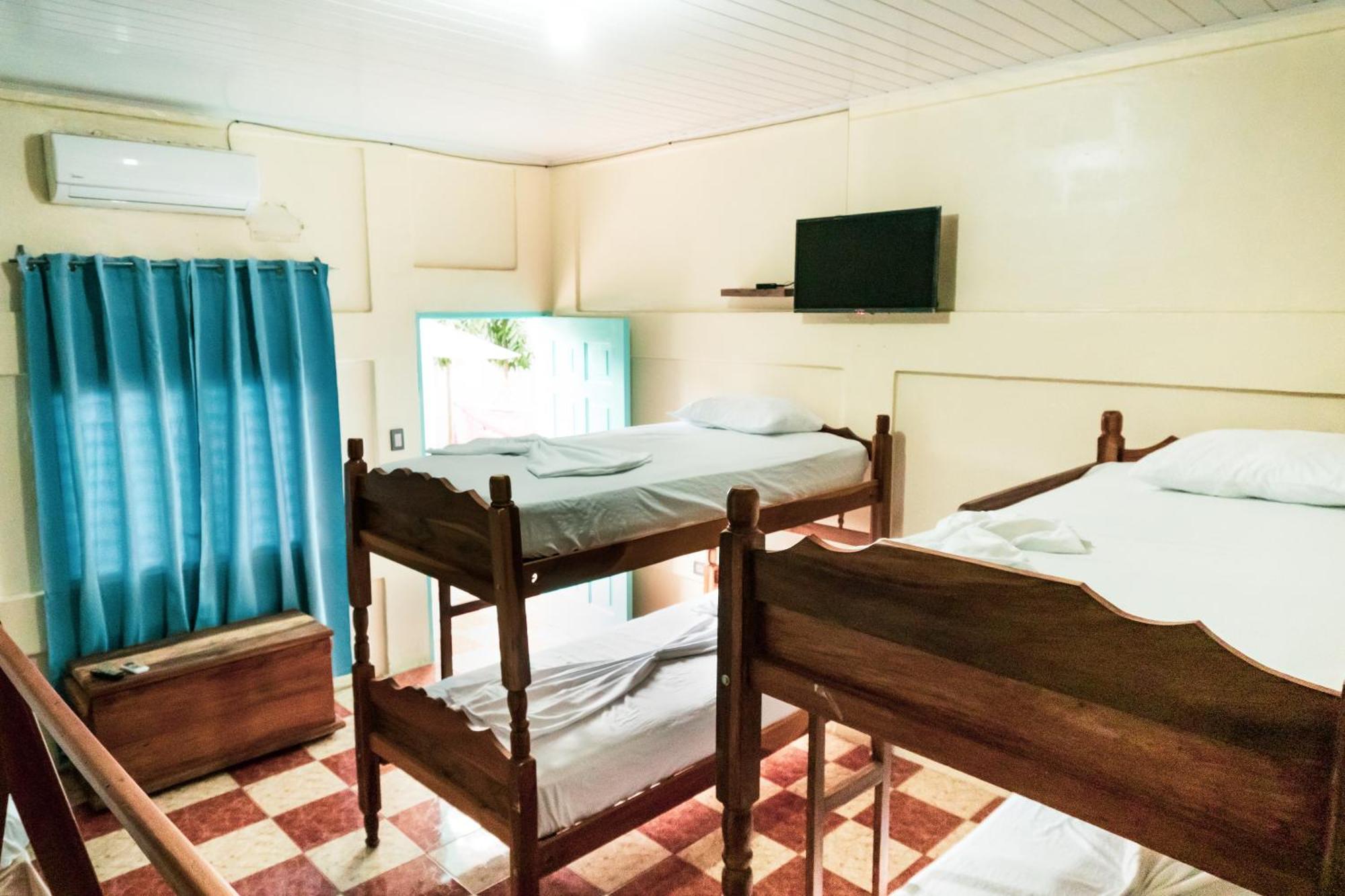 Hostal Eden โมโยกัลปา ภายนอก รูปภาพ