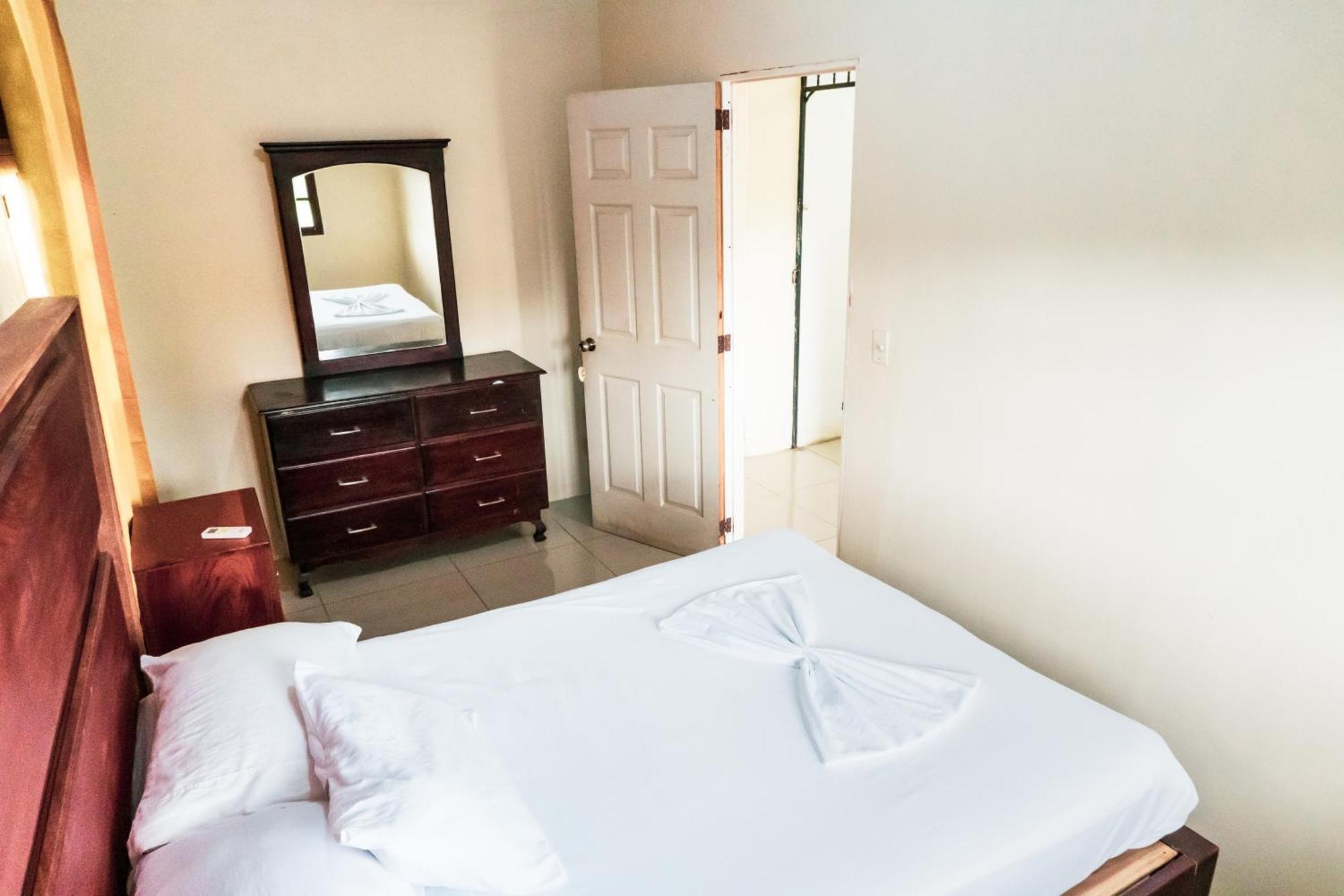 Hostal Eden โมโยกัลปา ภายนอก รูปภาพ
