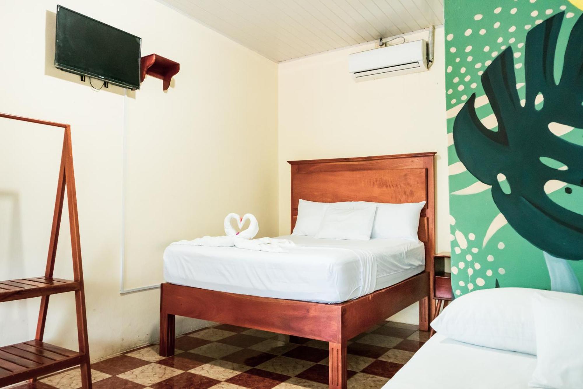 Hostal Eden โมโยกัลปา ภายนอก รูปภาพ