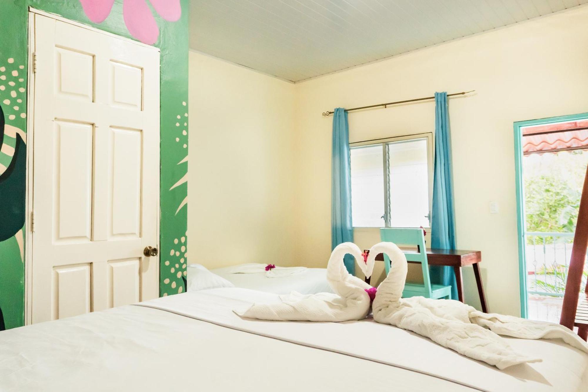 Hostal Eden โมโยกัลปา ภายนอก รูปภาพ