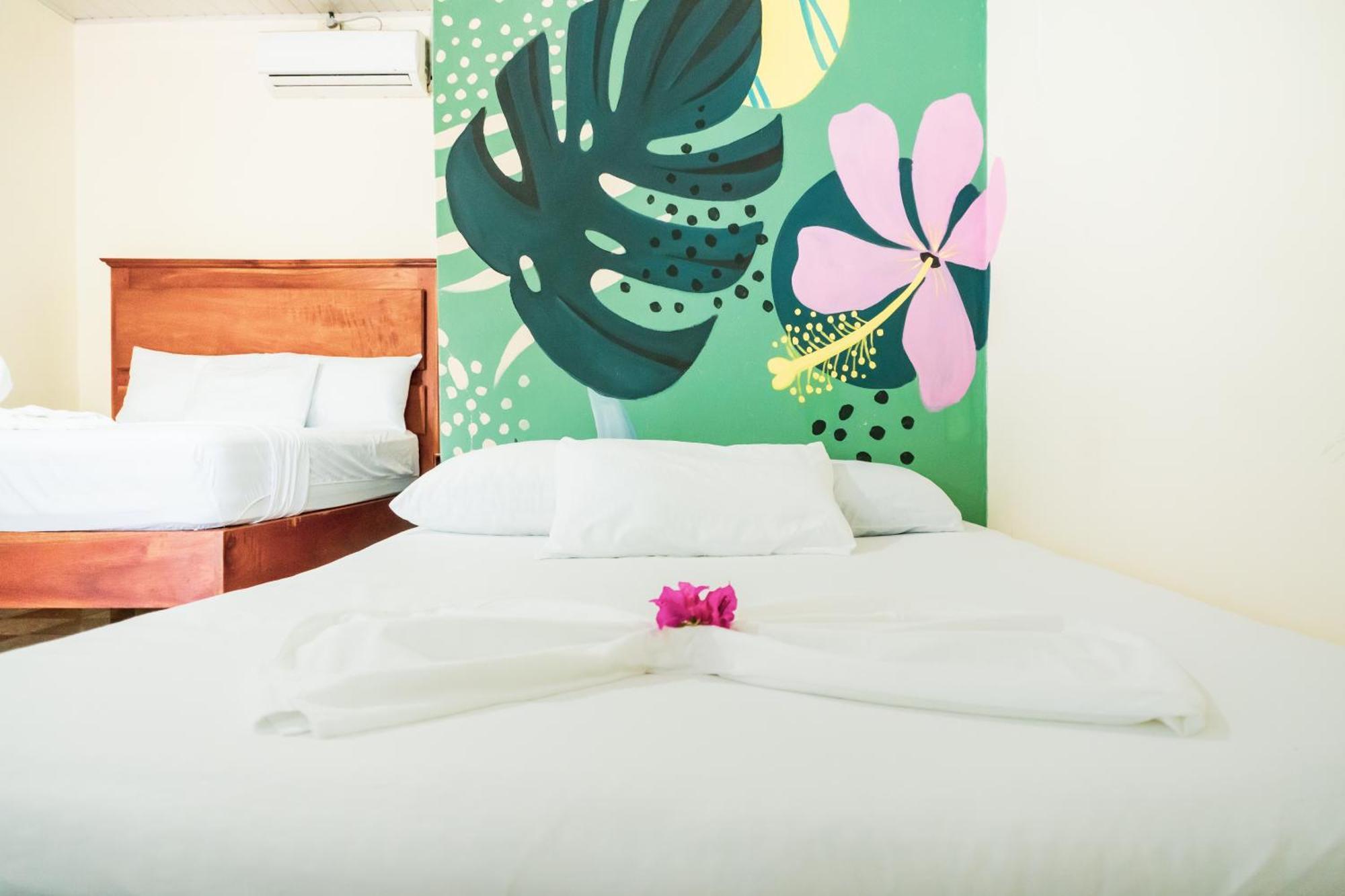 Hostal Eden โมโยกัลปา ภายนอก รูปภาพ