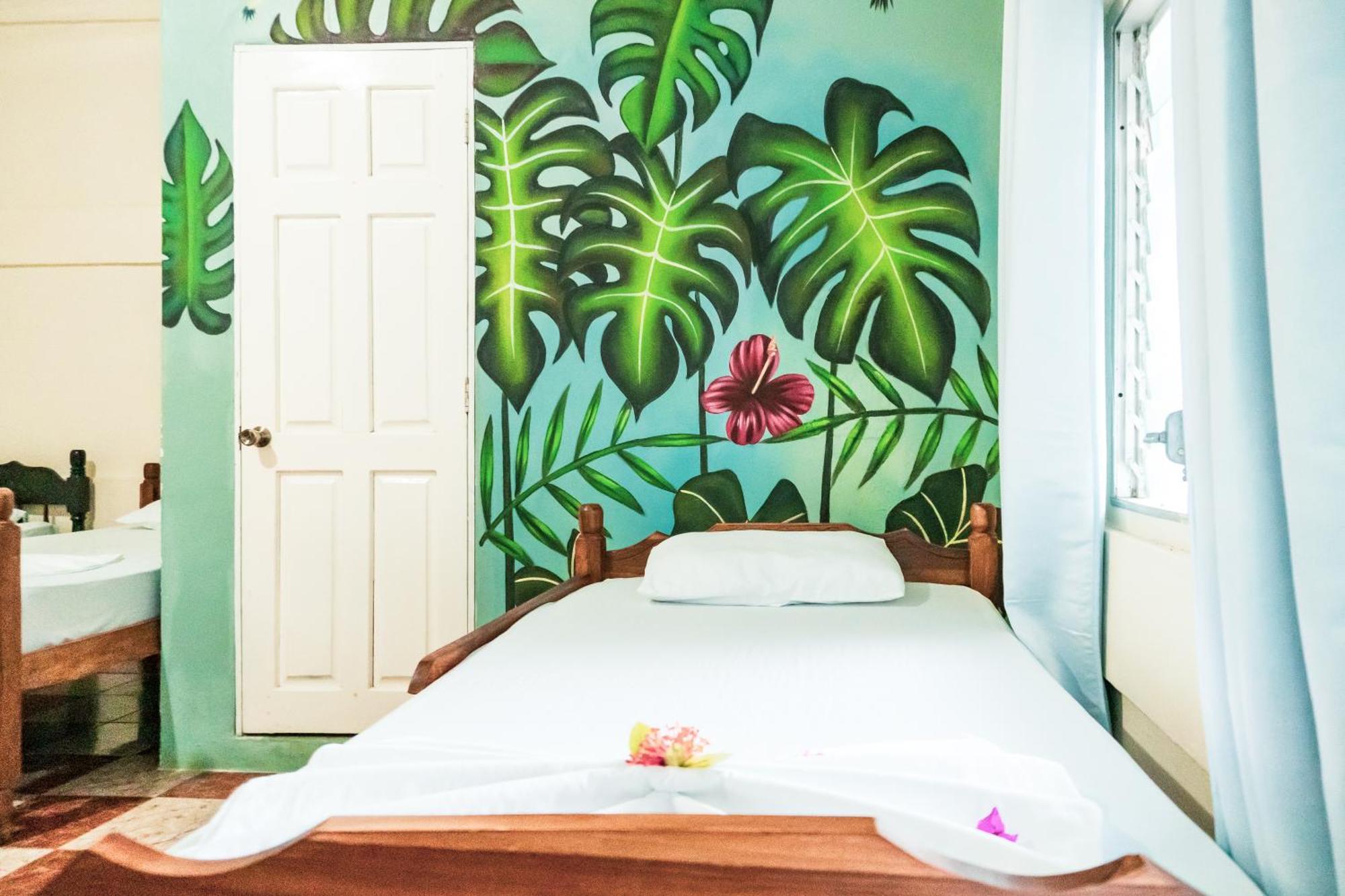 Hostal Eden โมโยกัลปา ภายนอก รูปภาพ