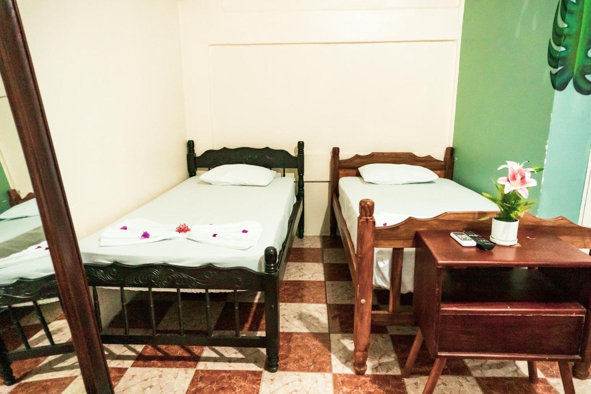 Hostal Eden โมโยกัลปา ภายนอก รูปภาพ